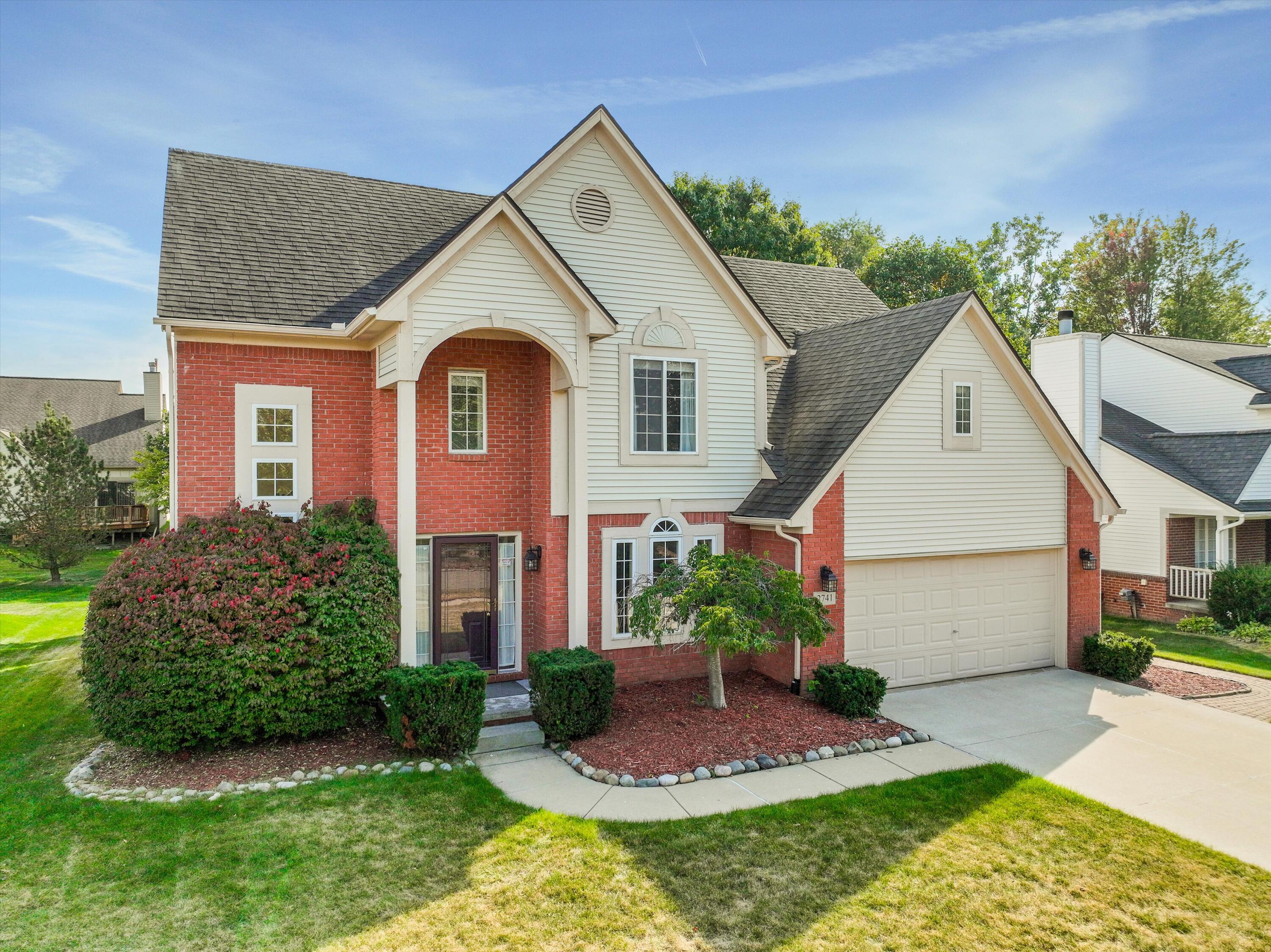 2741 Blue Heron Lane
