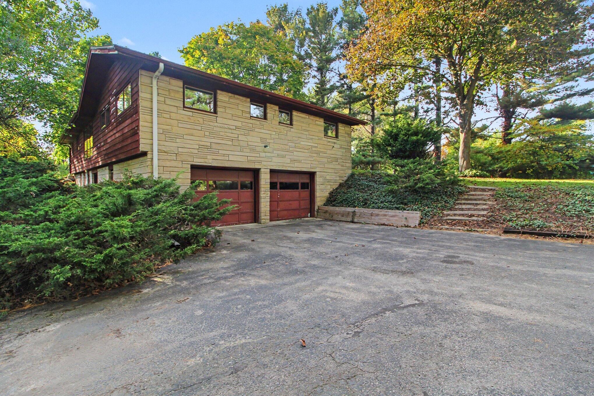 2875 Sunrise Ridge