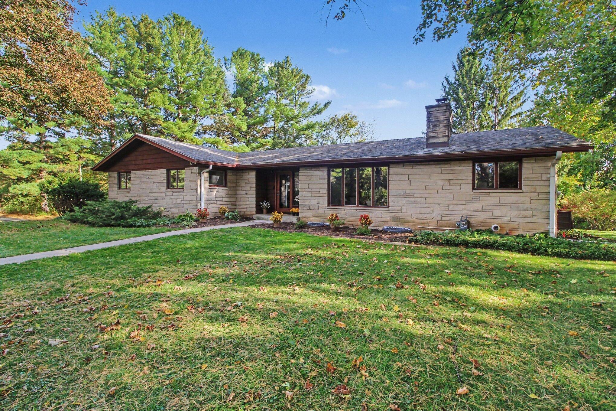 2875 Sunrise Ridge