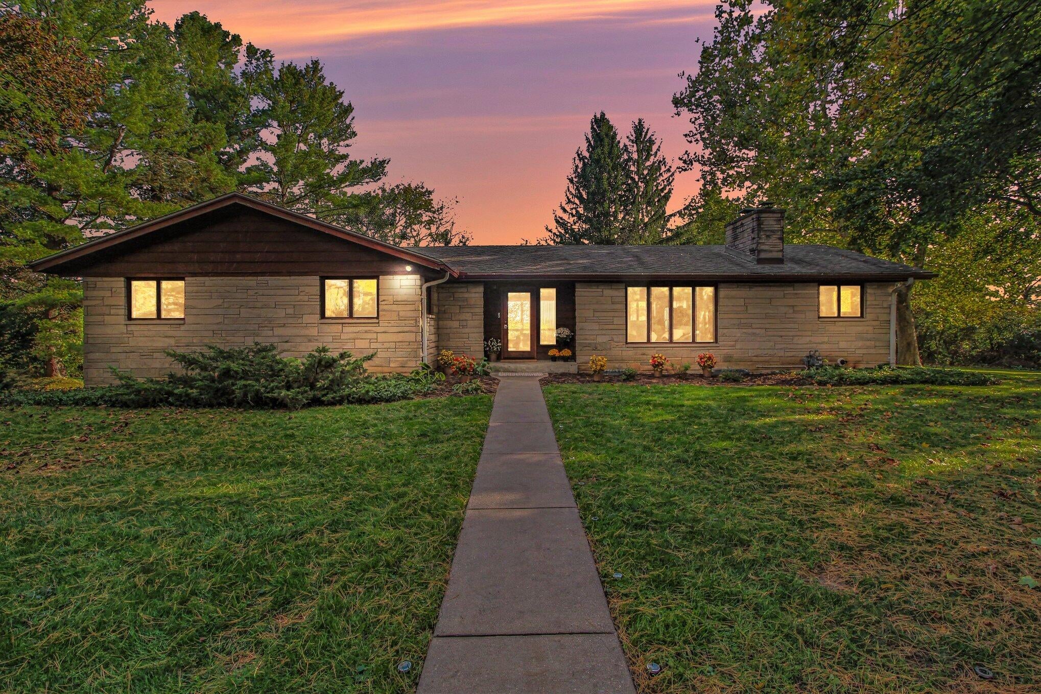 2875 Sunrise Ridge