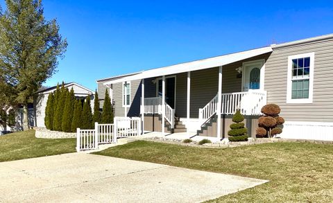 Photo of 7391 Maple Lane NE, Plainfield Charter Township, MI 49306 (MLS # 72026009781)