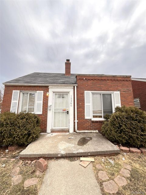 15260 Eastburn Street Detroit City MI 48205