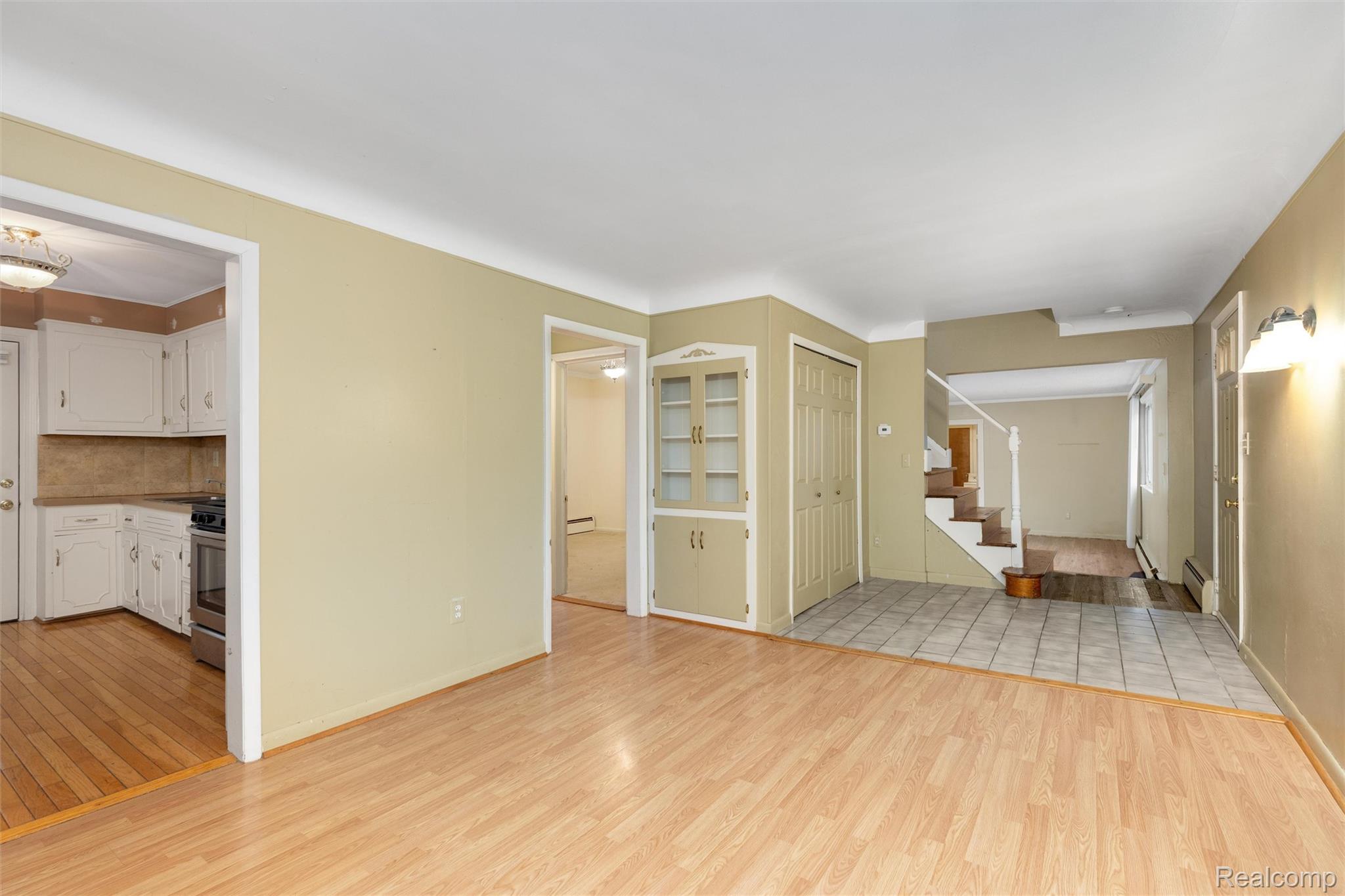 19325 Brentwood Street