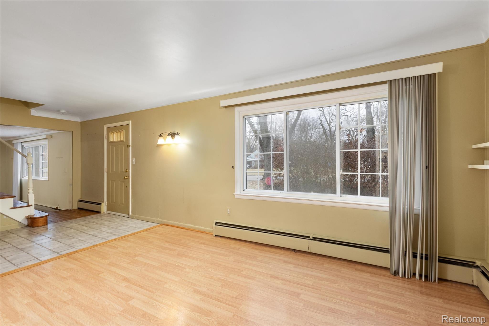 19325 Brentwood Street