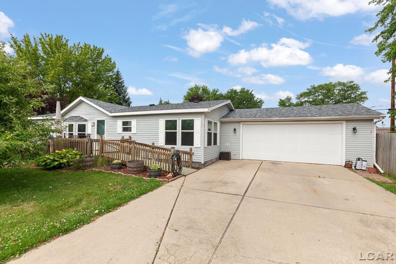 3207 Erie Shore Drive