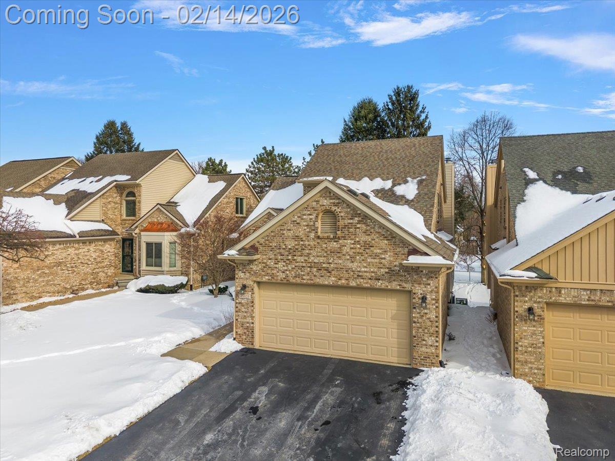 45325 Stonehedge Drive