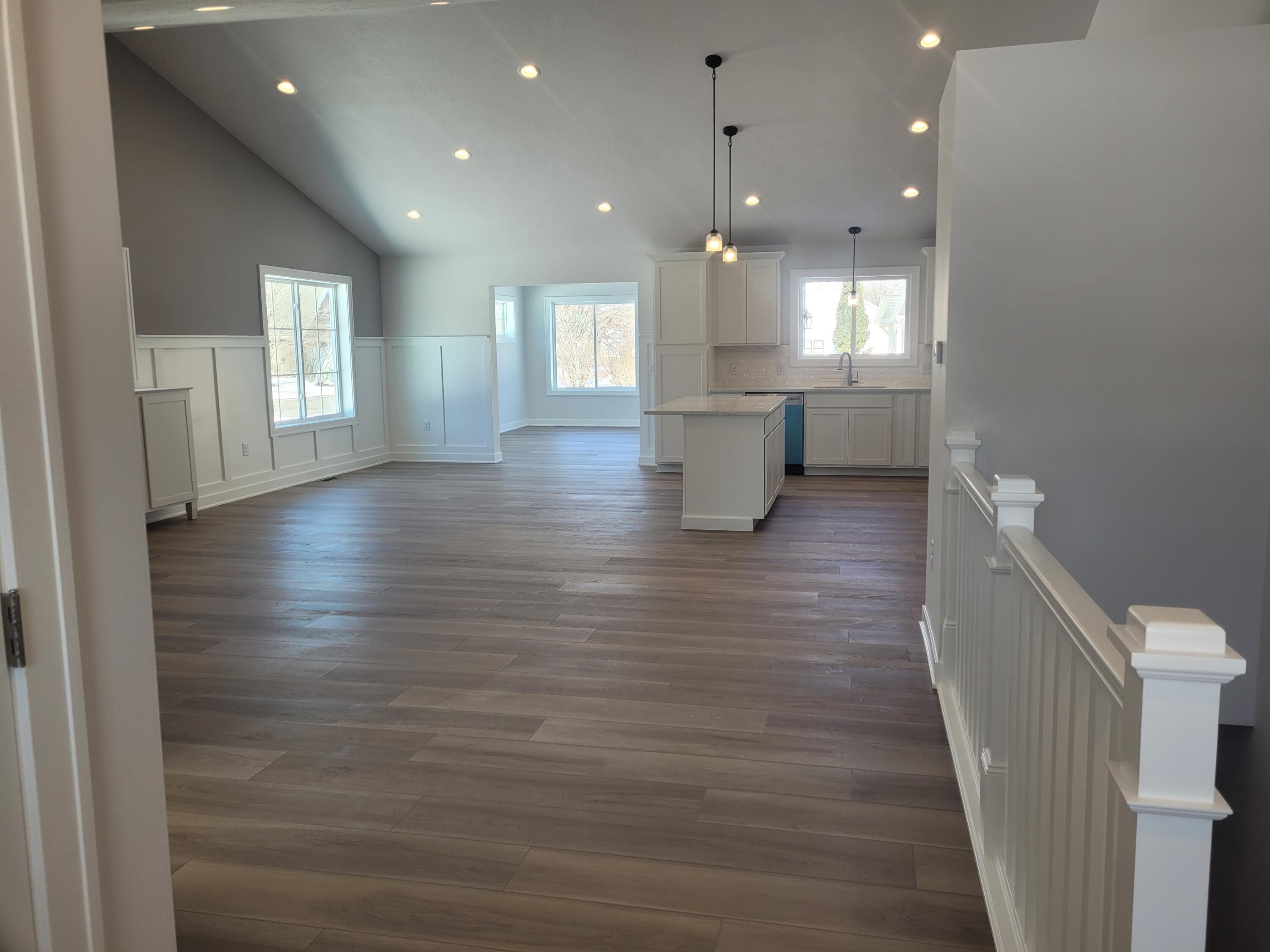 Unit 79 Rose Ridge Drive NE