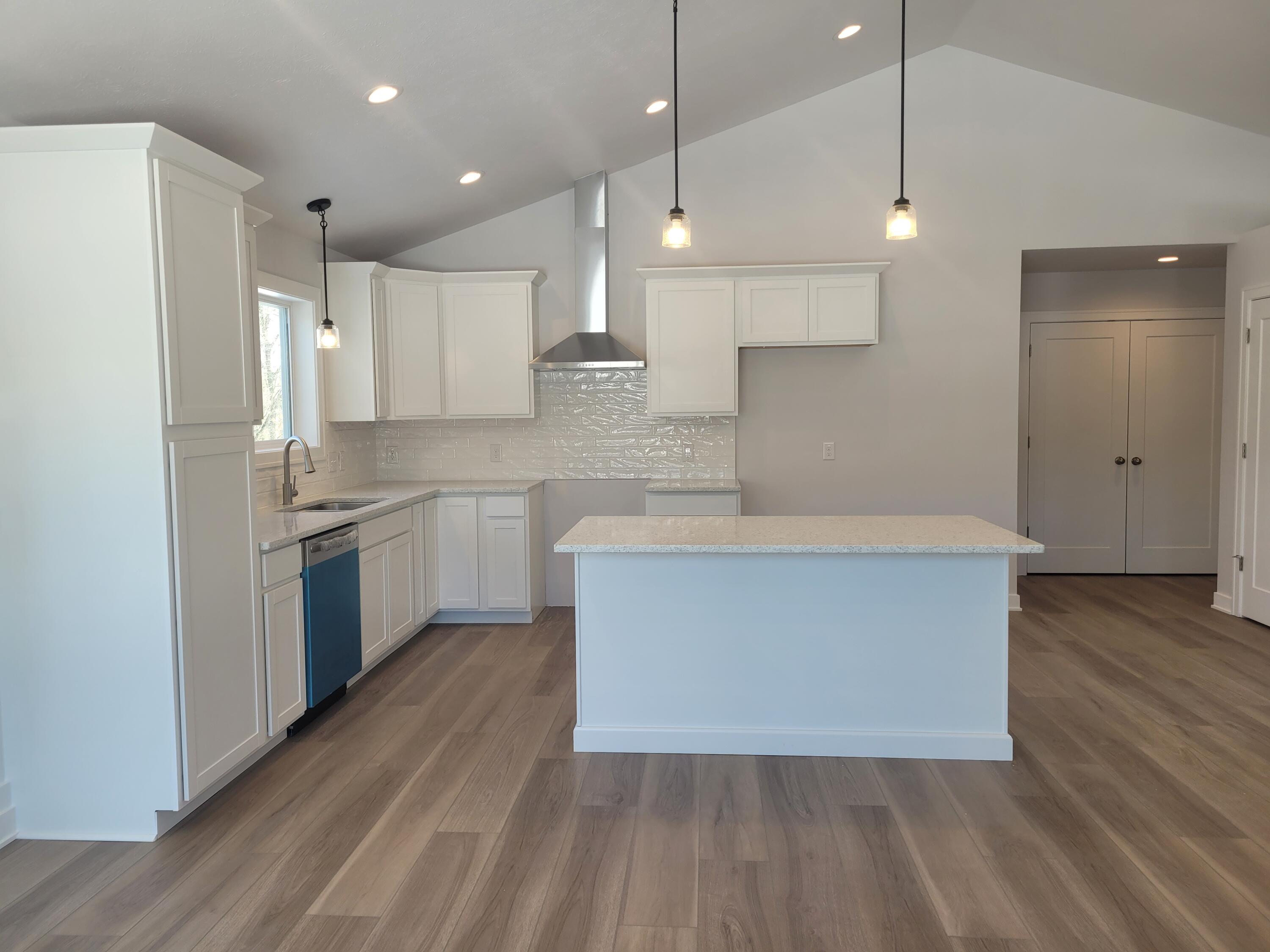 Unit 79 Rose Ridge Drive NE