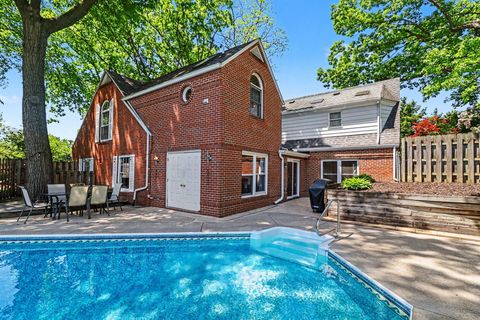 Tiny photo for 5 Merwood Drive E, Battle Creek City, MI 49017 (MLS # 64026025932)