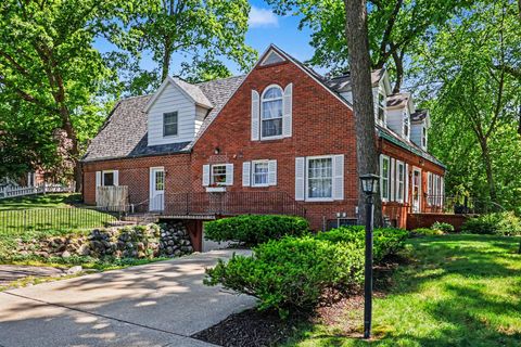 Tiny photo for 5 Merwood Drive E, Battle Creek City, MI 49017 (MLS # 64026025932)