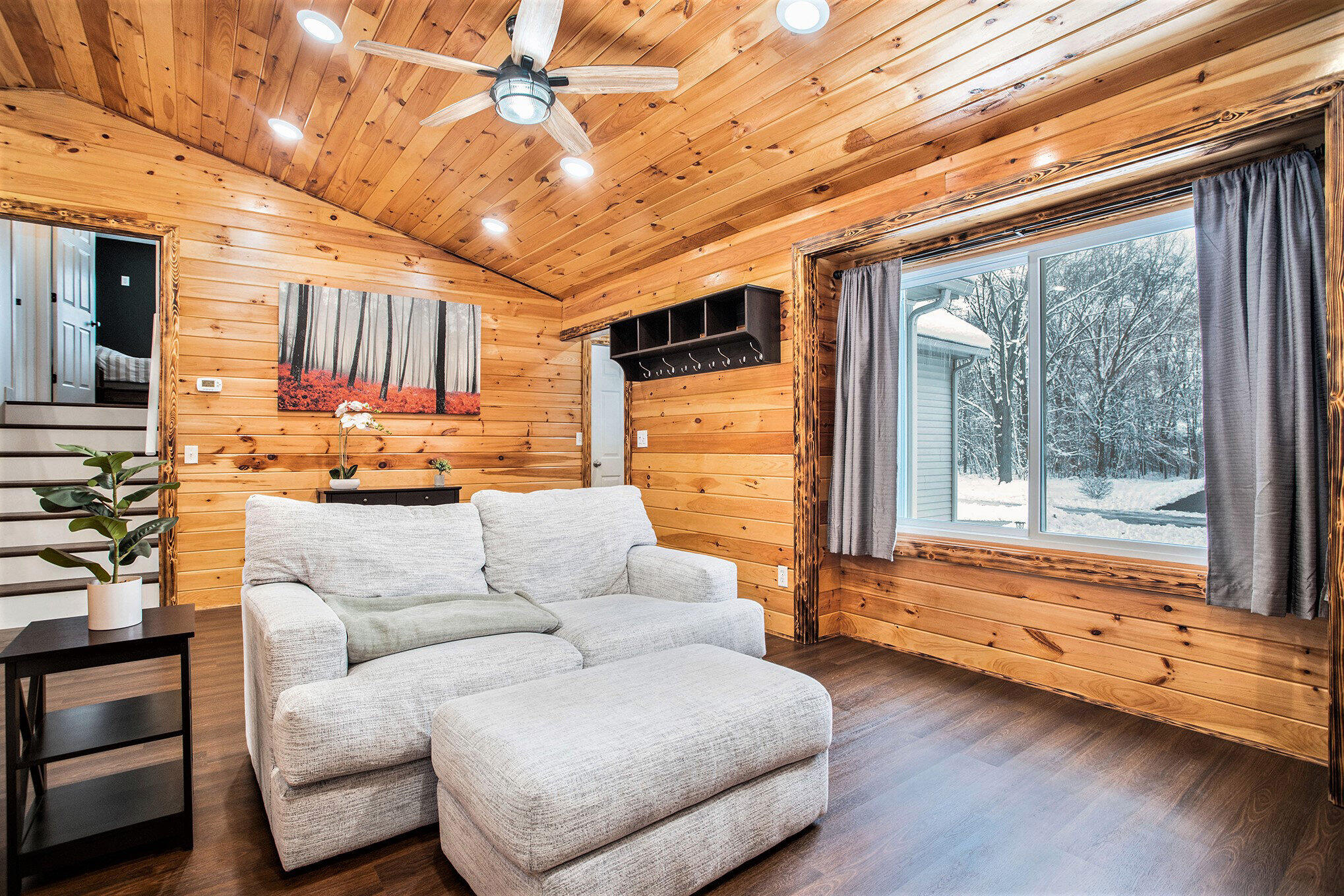 970 Scenic View Drive