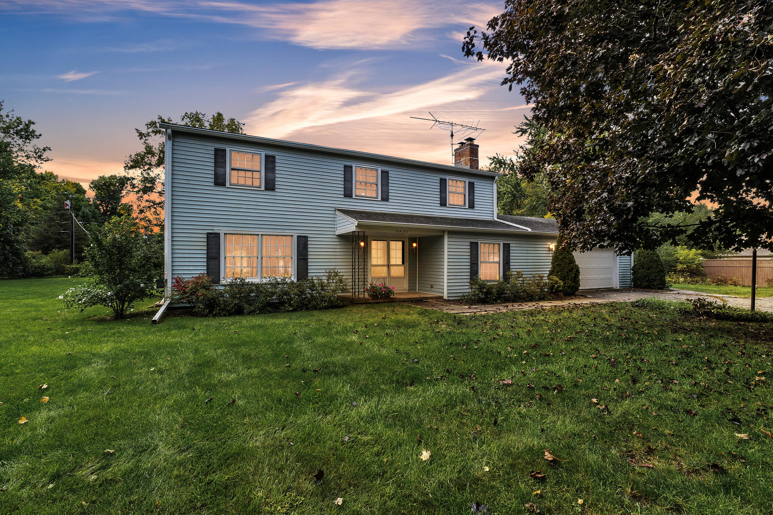 3431 Surrey Drive