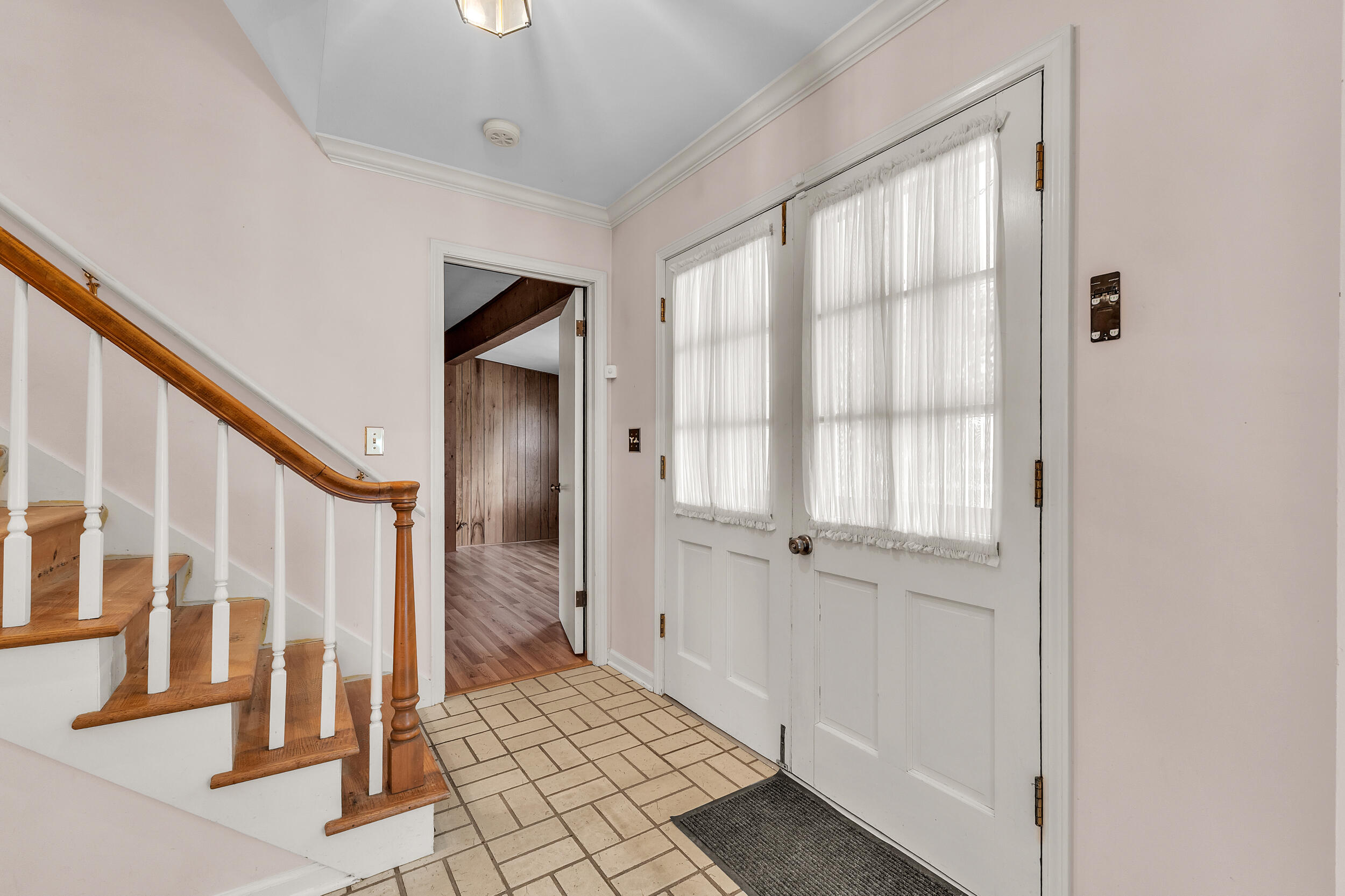 3431 Surrey Drive