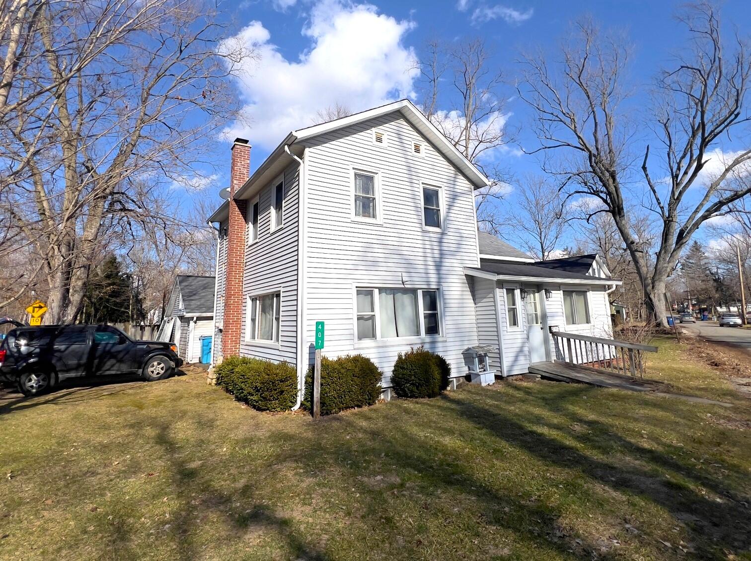 407 Barry Street
