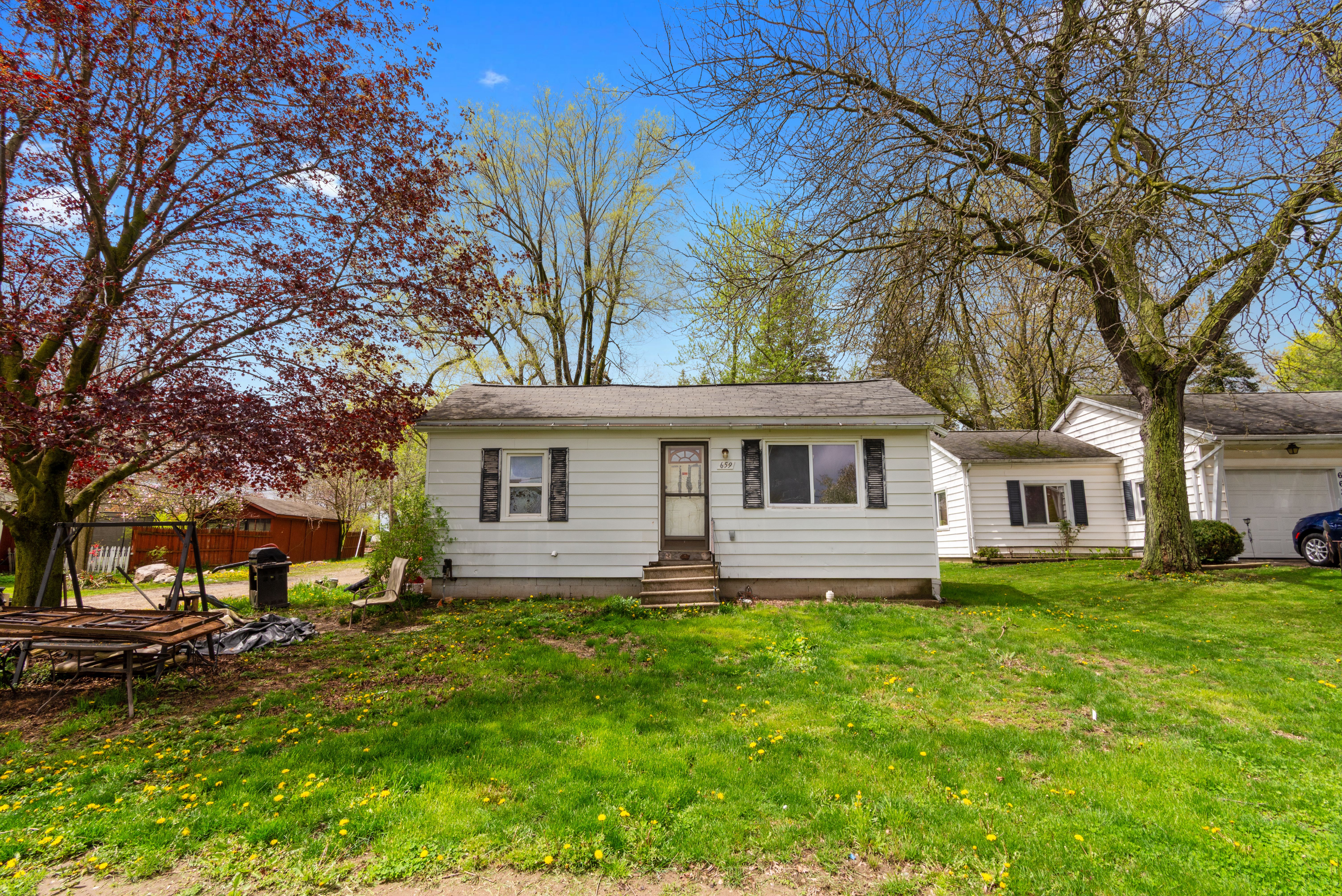 659 N VAN DYKE Road