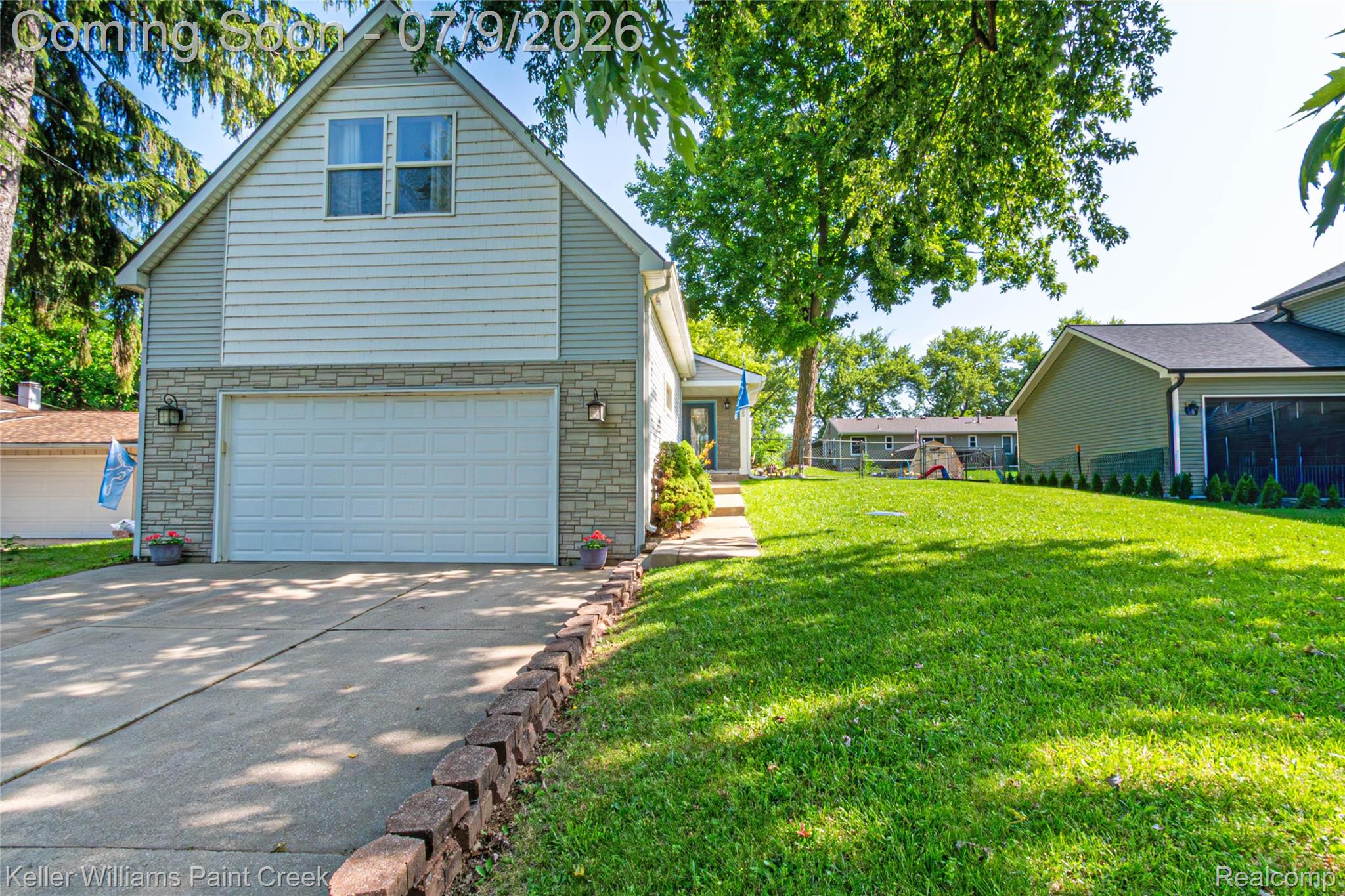 3155 Beaumont Drive