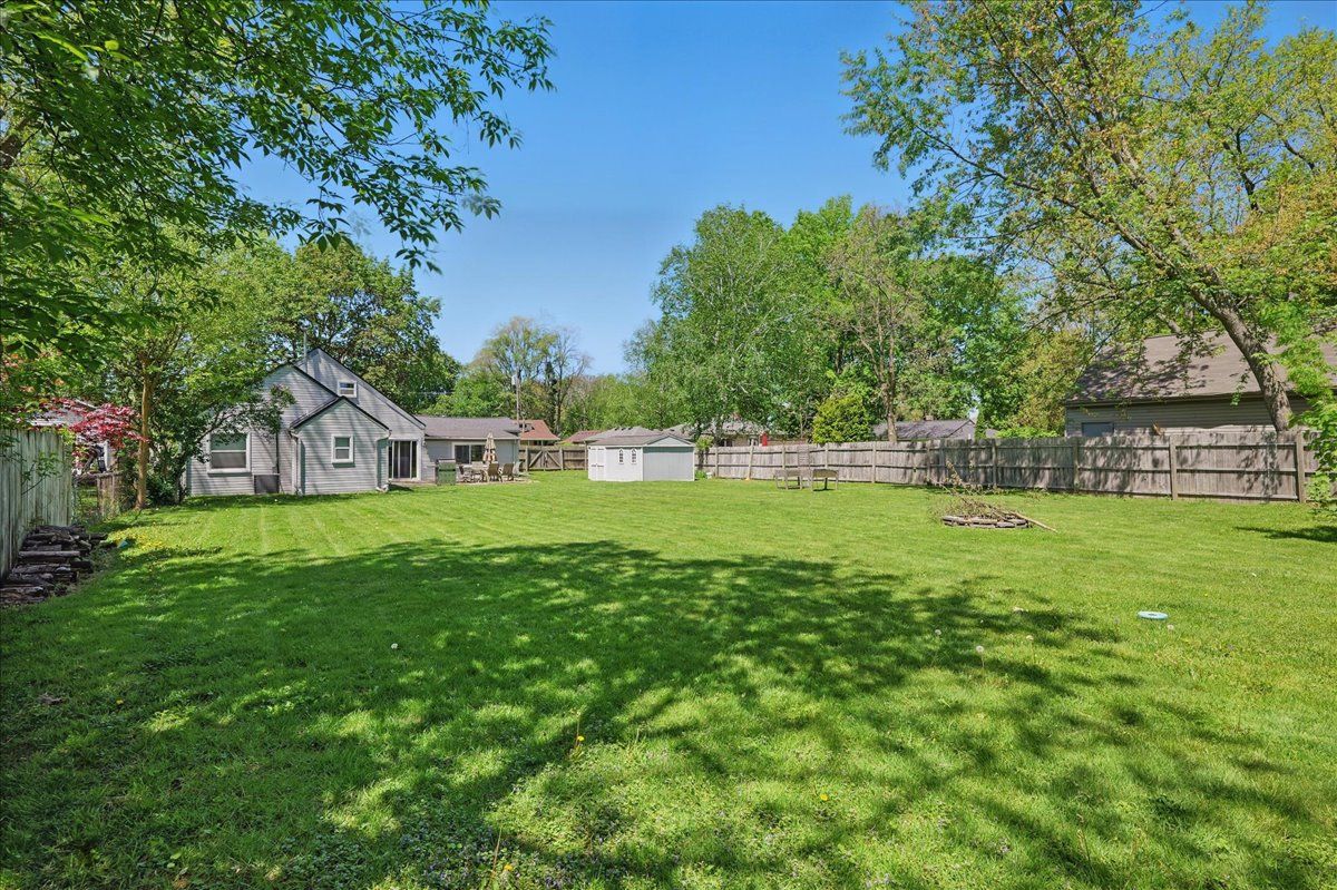 Waterford Charter Township, Michigan 48328, United States, 4 Bedrooms Bedrooms, ,2 BathroomsBathrooms,Residential,Pending,130878