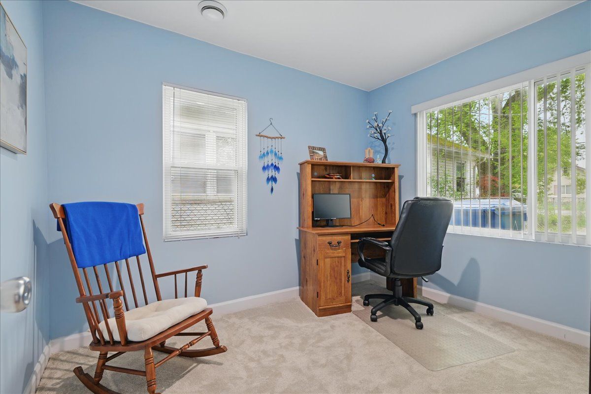 Waterford Charter Township, Michigan 48328, United States, 4 Bedrooms Bedrooms, ,2 BathroomsBathrooms,Residential,Pending,130878