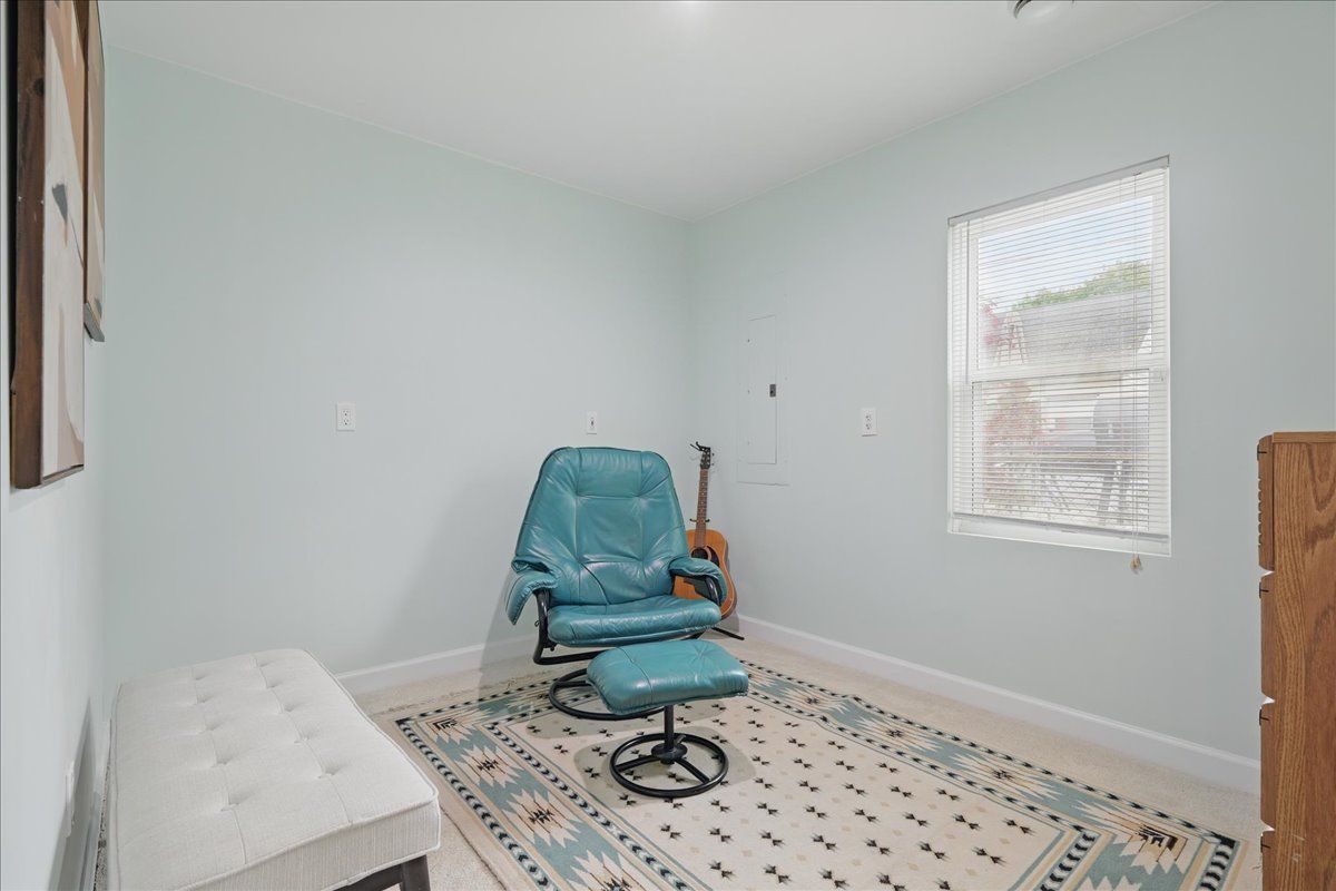 Waterford Charter Township, Michigan 48328, United States, 4 Bedrooms Bedrooms, ,2 BathroomsBathrooms,Residential,Pending,130878