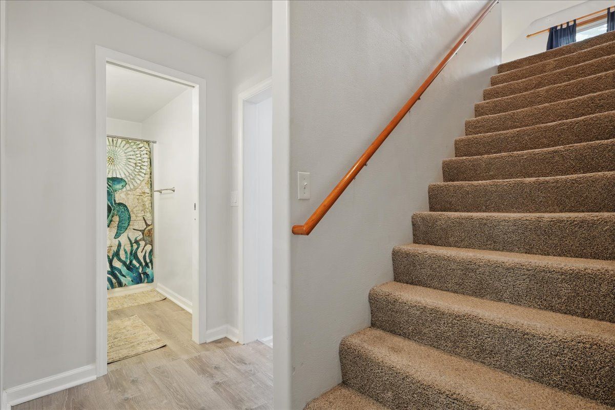 Waterford Charter Township, Michigan 48328, United States, 4 Bedrooms Bedrooms, ,2 BathroomsBathrooms,Residential,Pending,130878