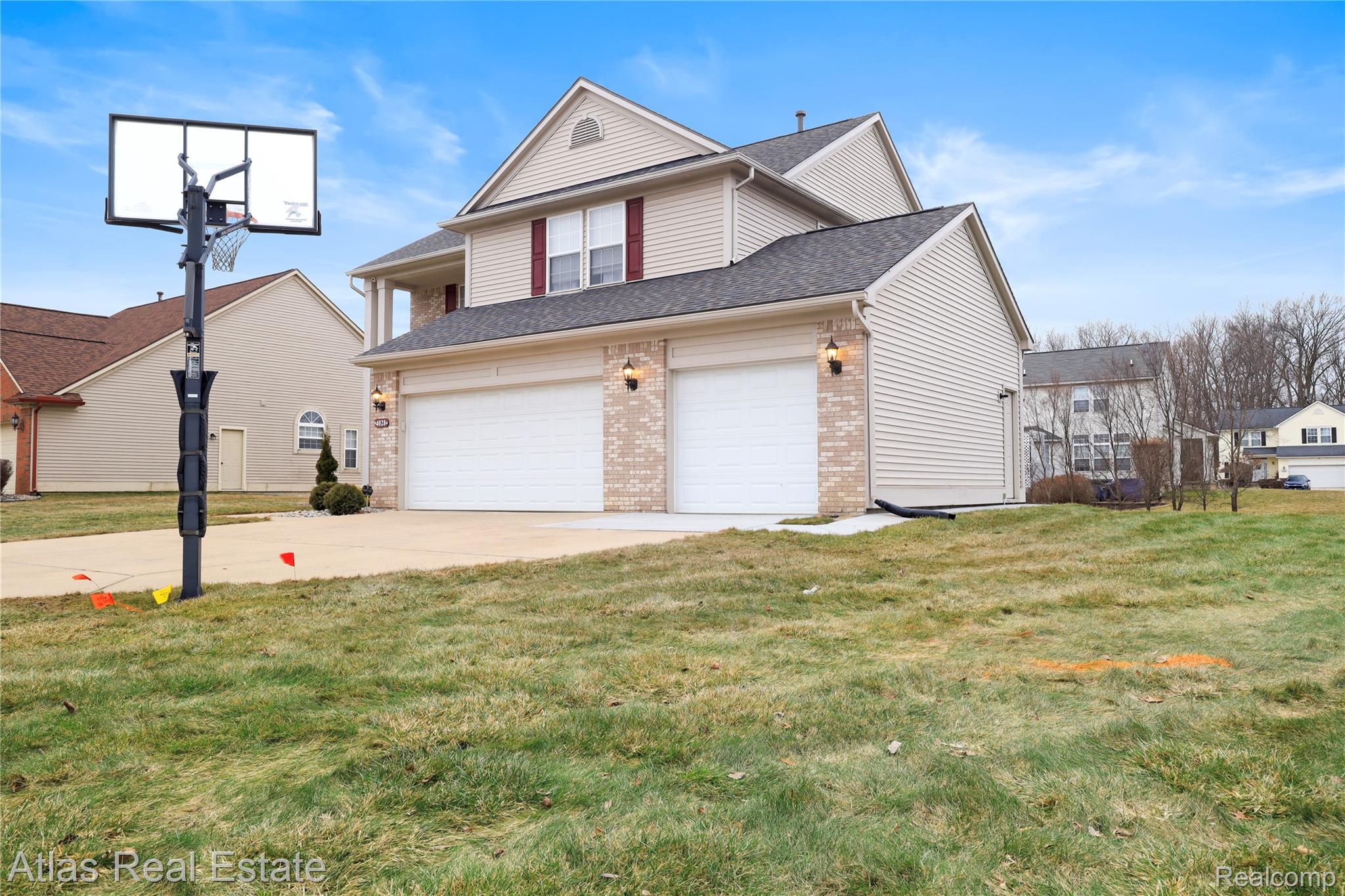 4028 Grand Oaks Court