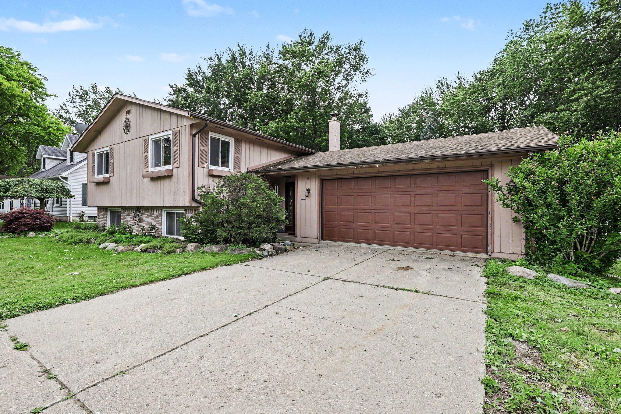302 Westwinds Drive
