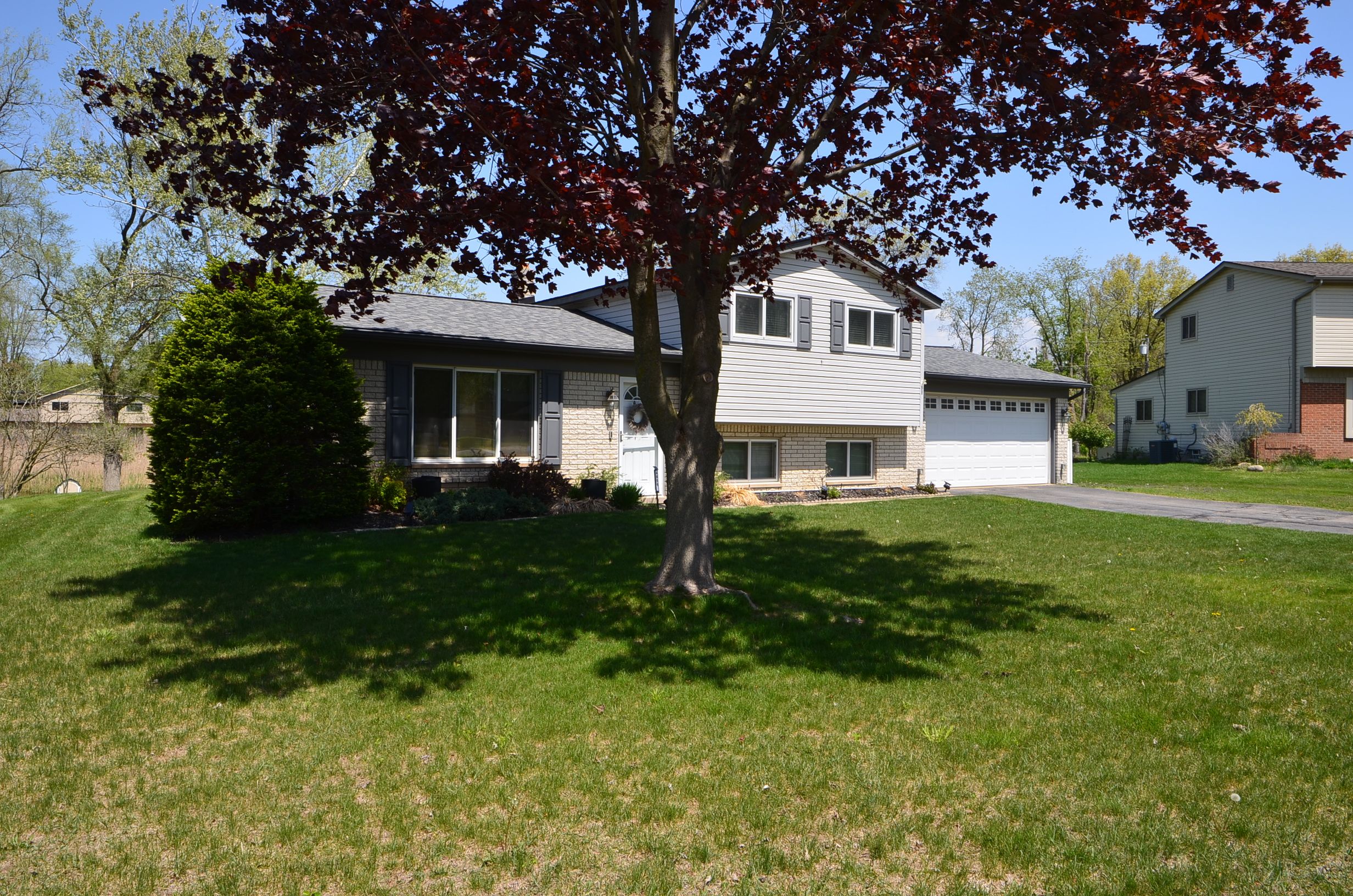4856 CLINTON WAY Drive