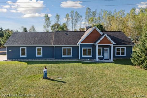 Photo of 6300 Hazard Road, Fenton City, MI 48430 (MLS # 20251042874)