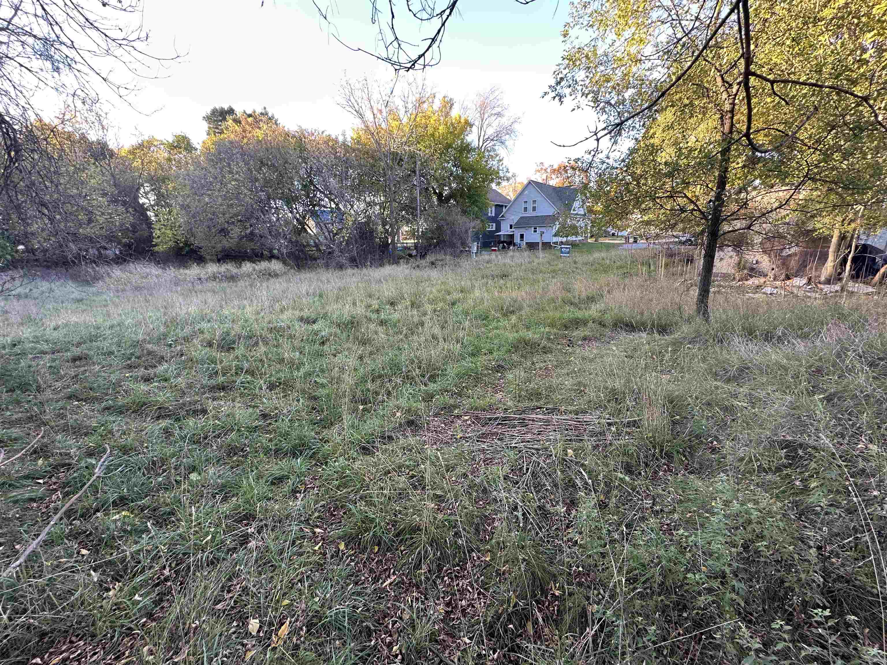 228.5 E Center Street