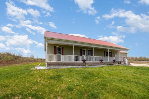 644 S Loomis Road Chippewa Township Isabella MI 48858