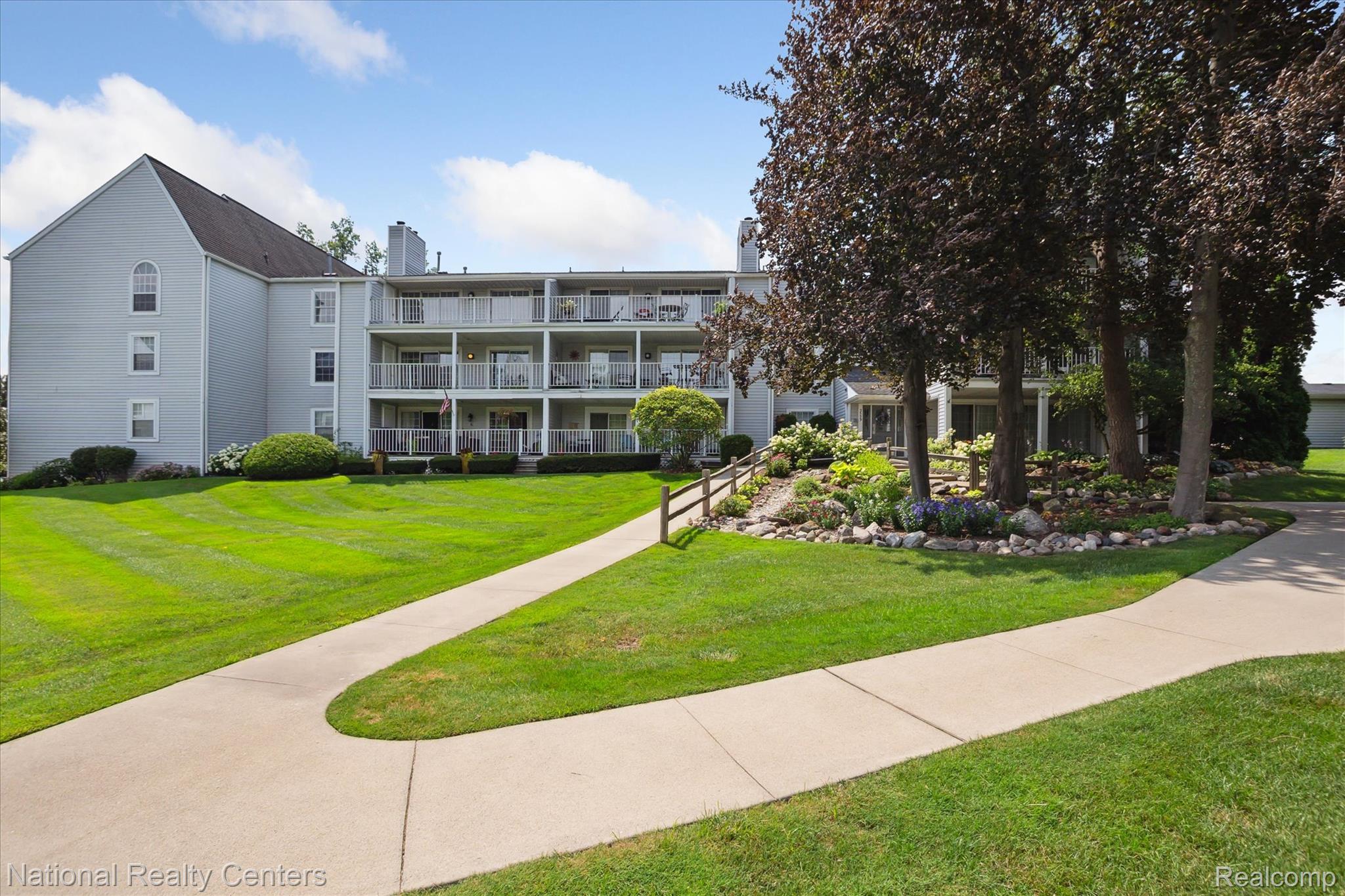 3559 Port Cove Drive 17