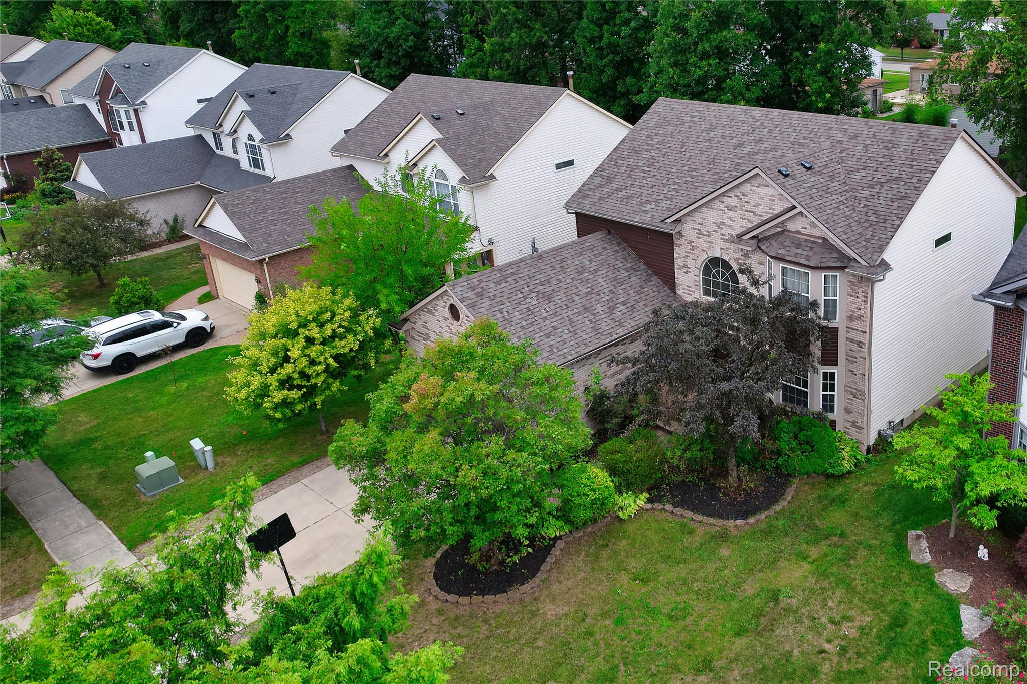 1387 Hartland Drive