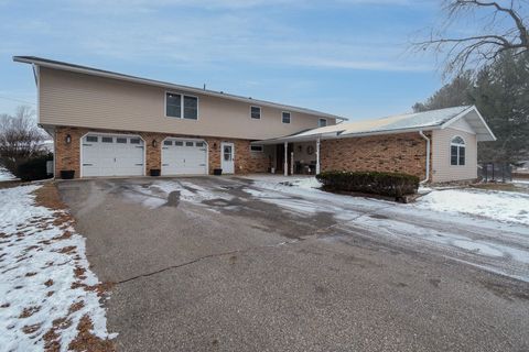 listing image 44