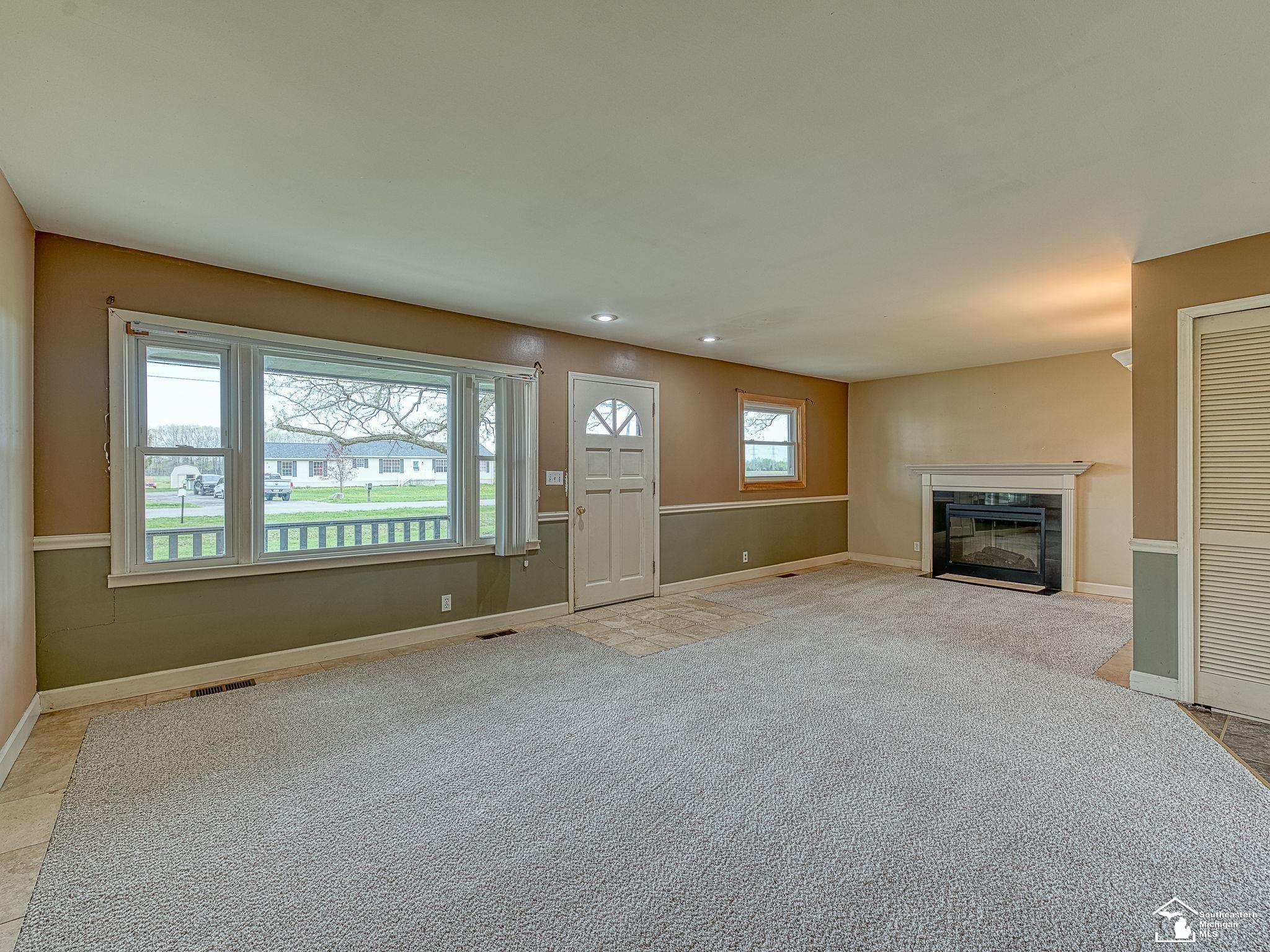 9667 Exeter Road