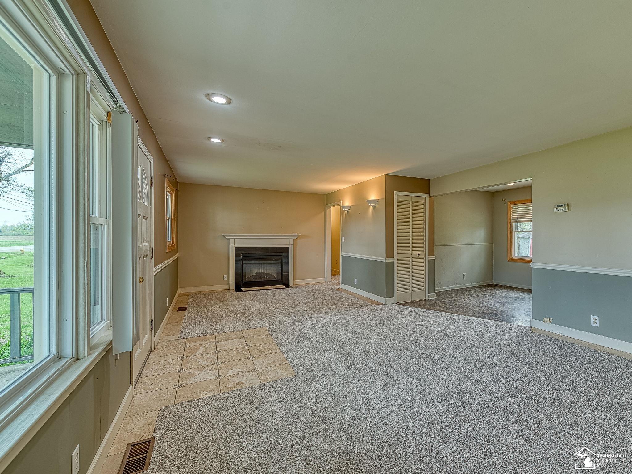 9667 Exeter Road