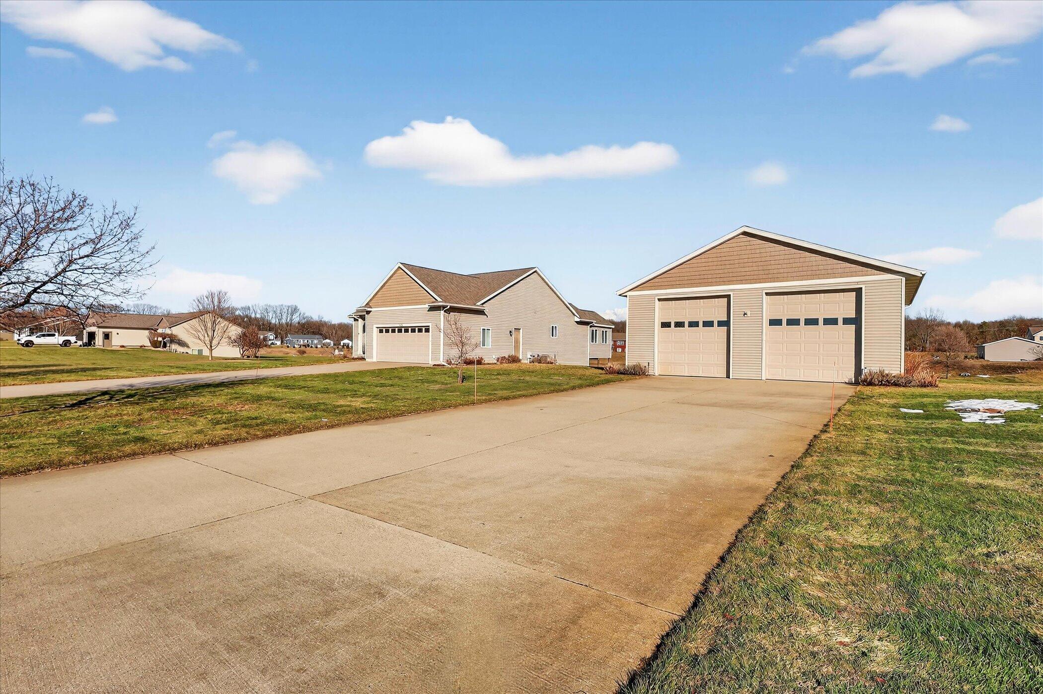 3827 Rabbit River Farms Drive