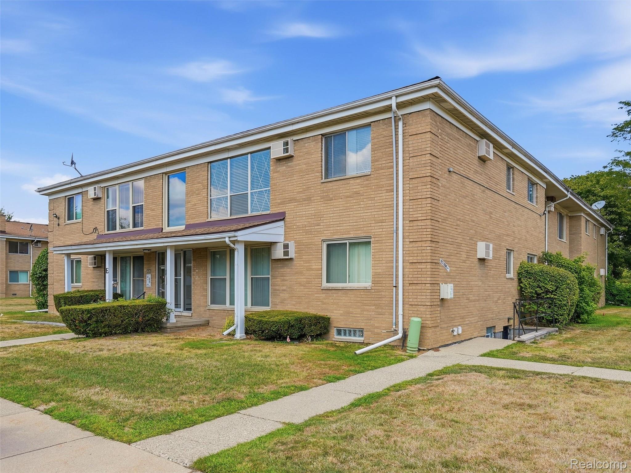 26345 W 7 Mile Road 229