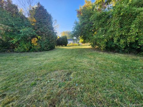 0 15 Mile Rd Clinton Charter Township MI 48035