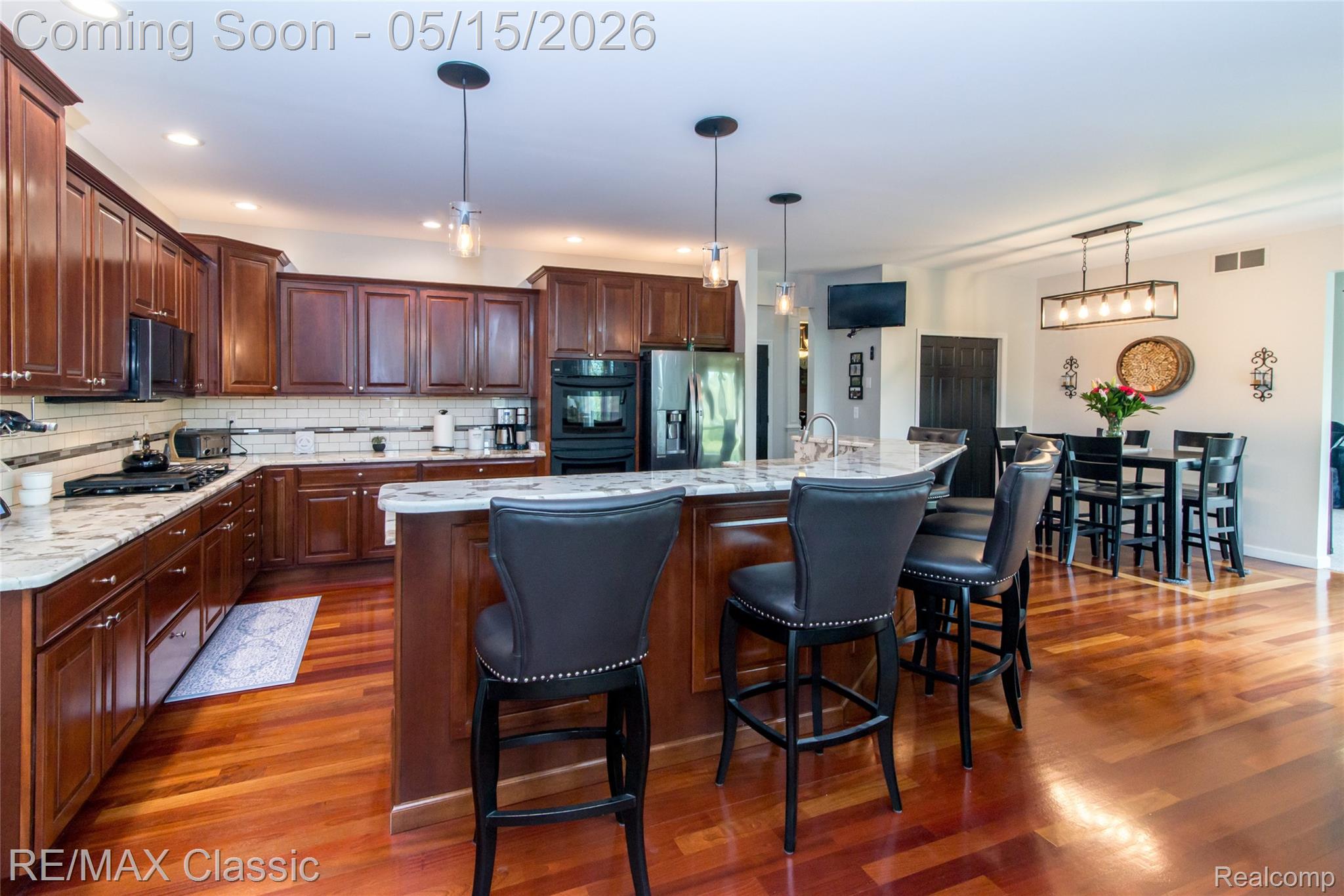 4144 Meadow Hills Drive