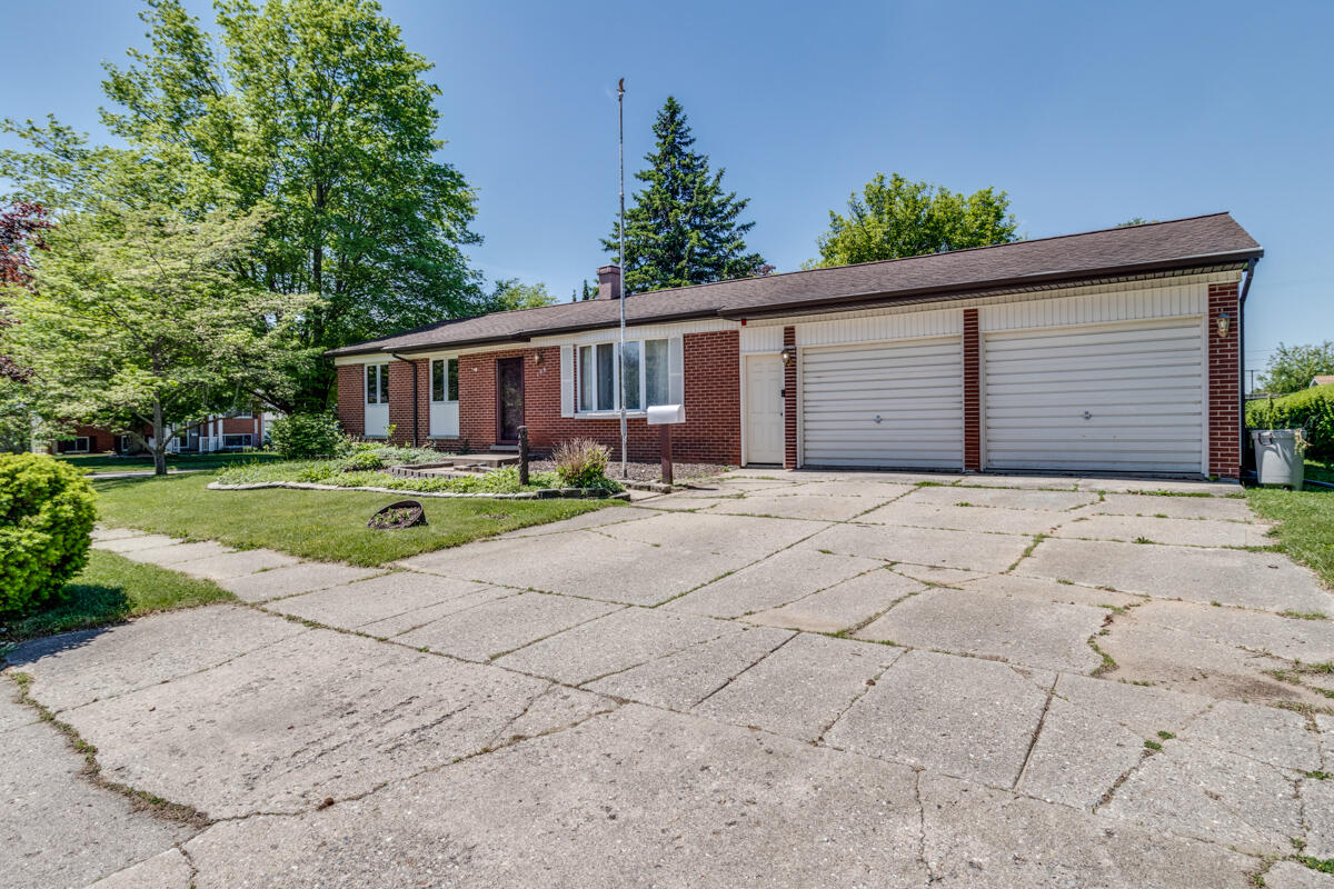 126 Ansted Drive