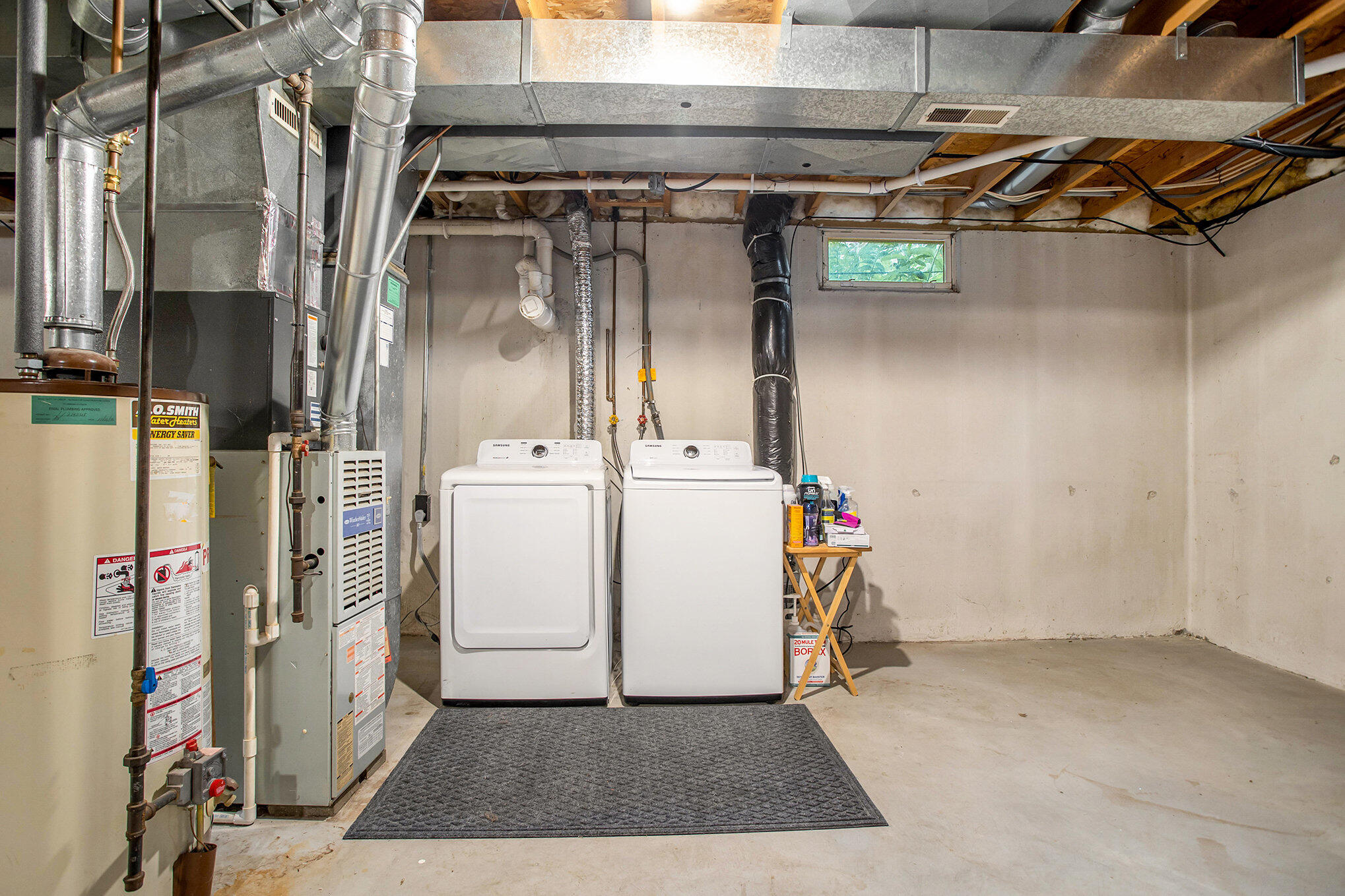 Carmel Township, Michigan 48813, United States, 3 Bedrooms Bedrooms, ,1 BathroomBathrooms,Residential,Pending,166505