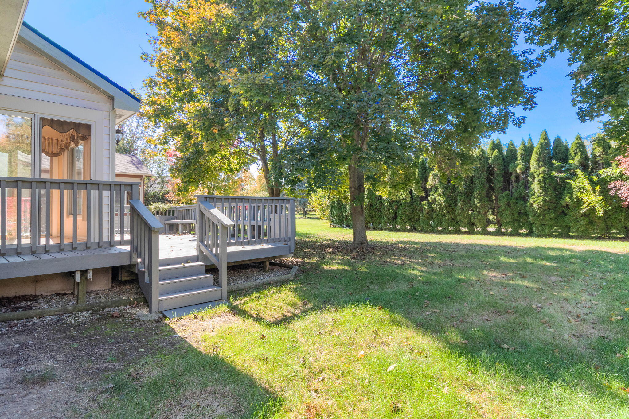 6360 Robison Lane