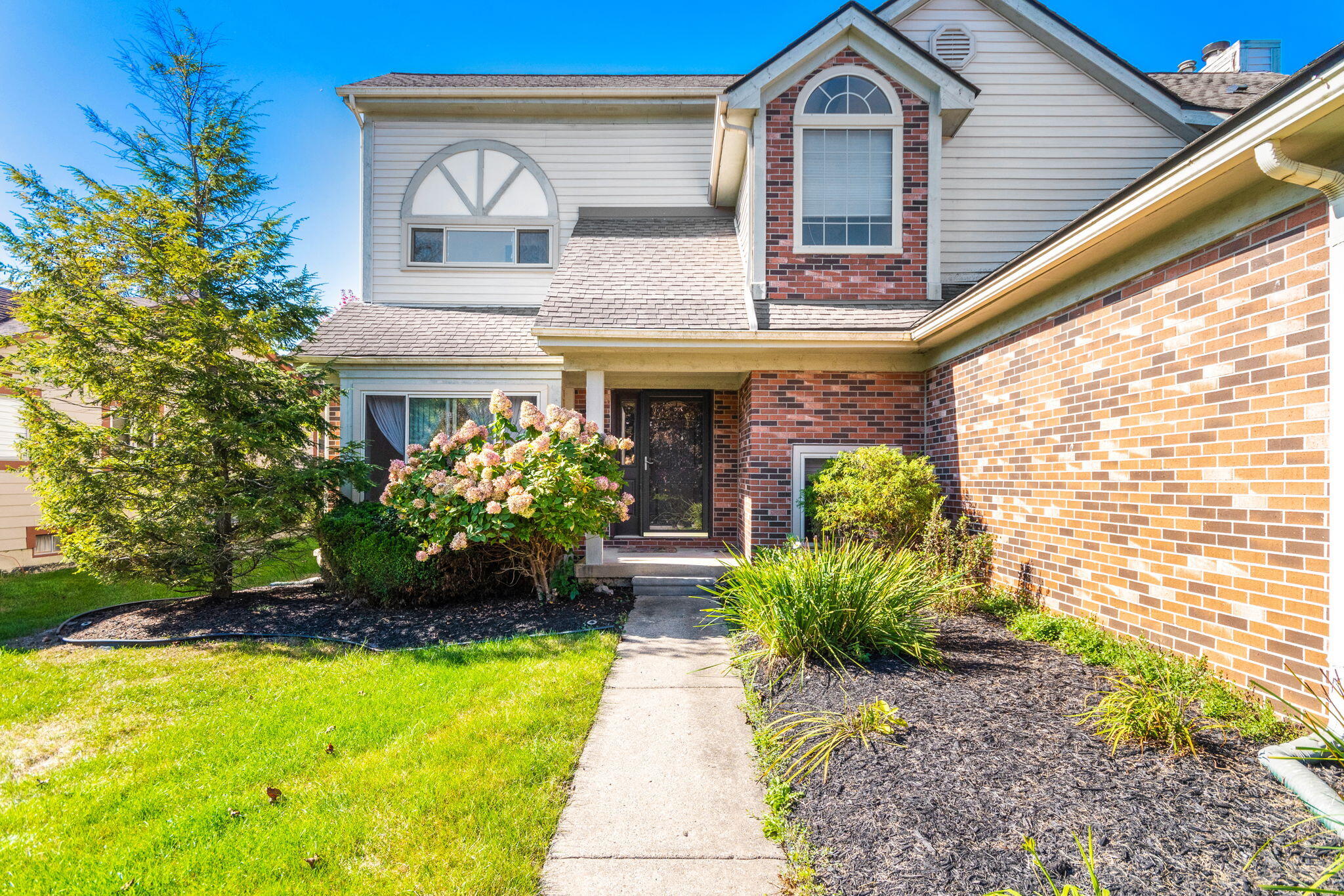 6360 Robison Lane