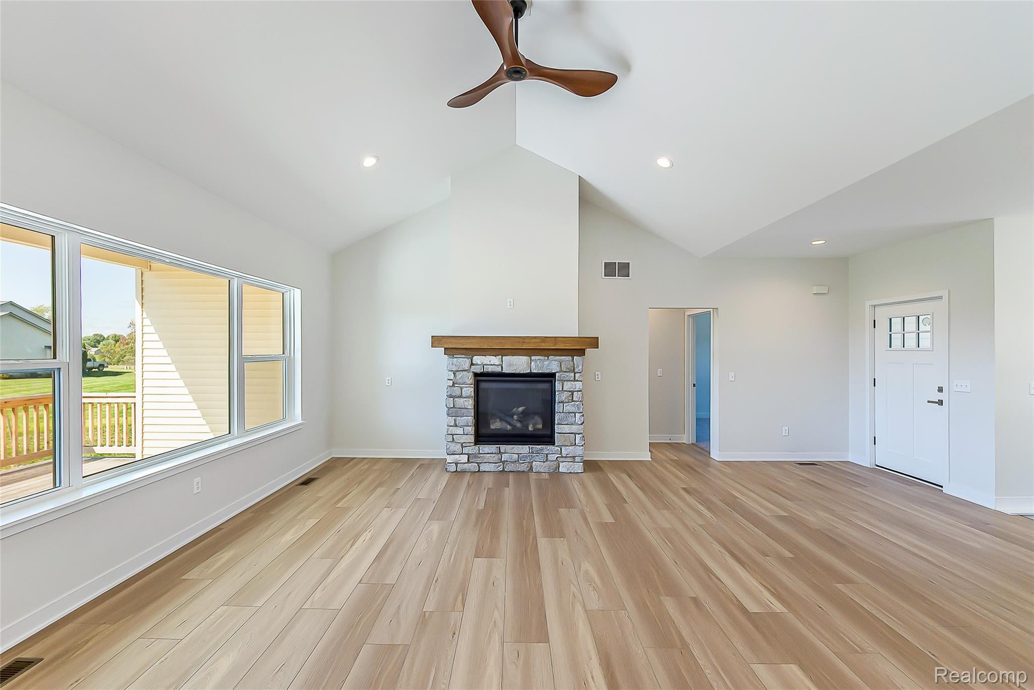 2878 Clivedon Road