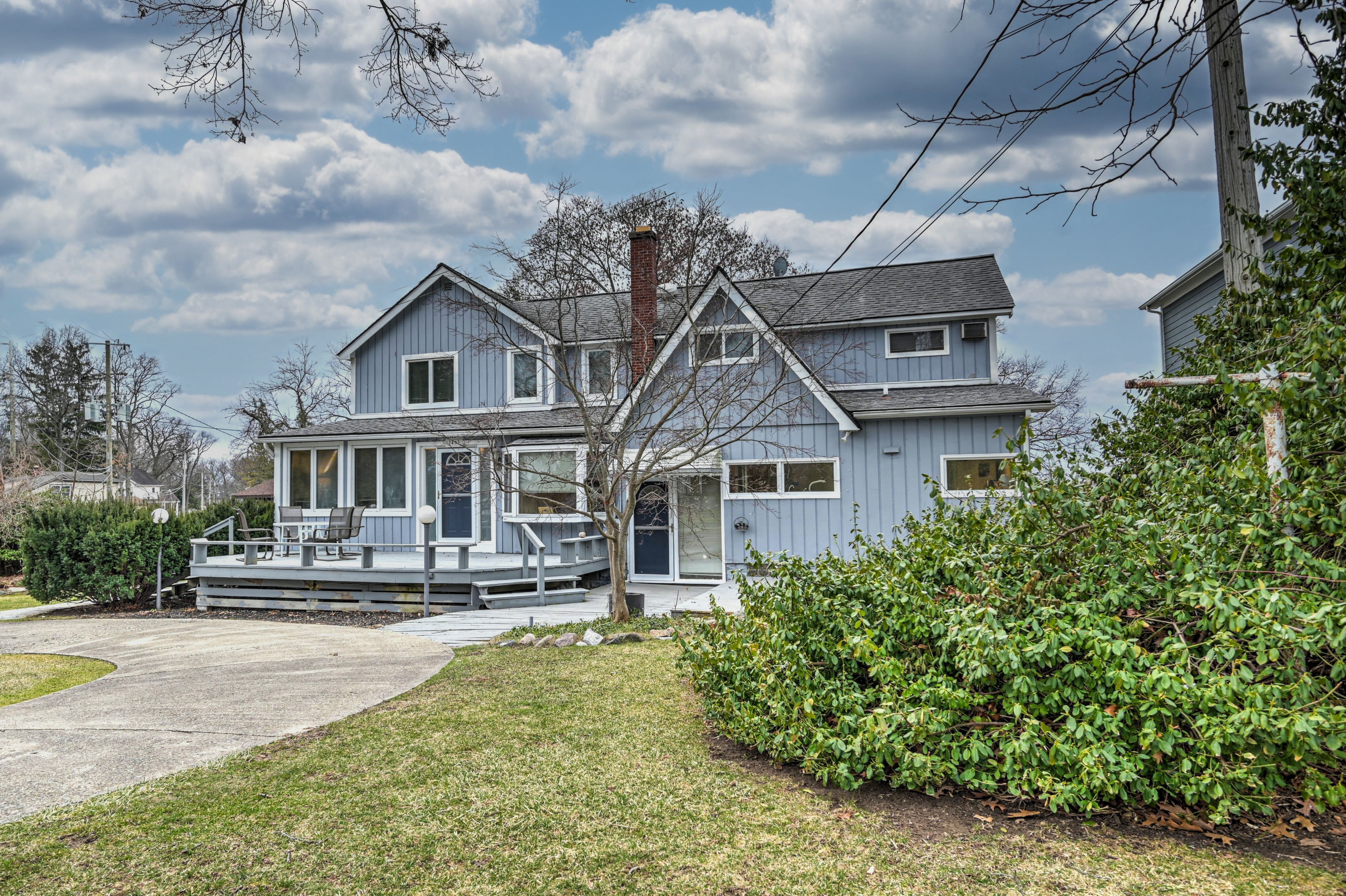 3453 ORMOND Road W