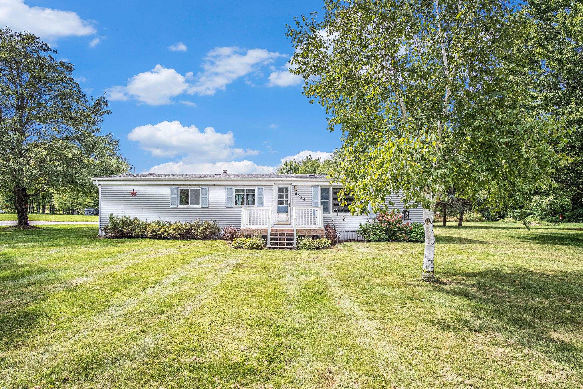 6939 Alden Nash Avenue SE