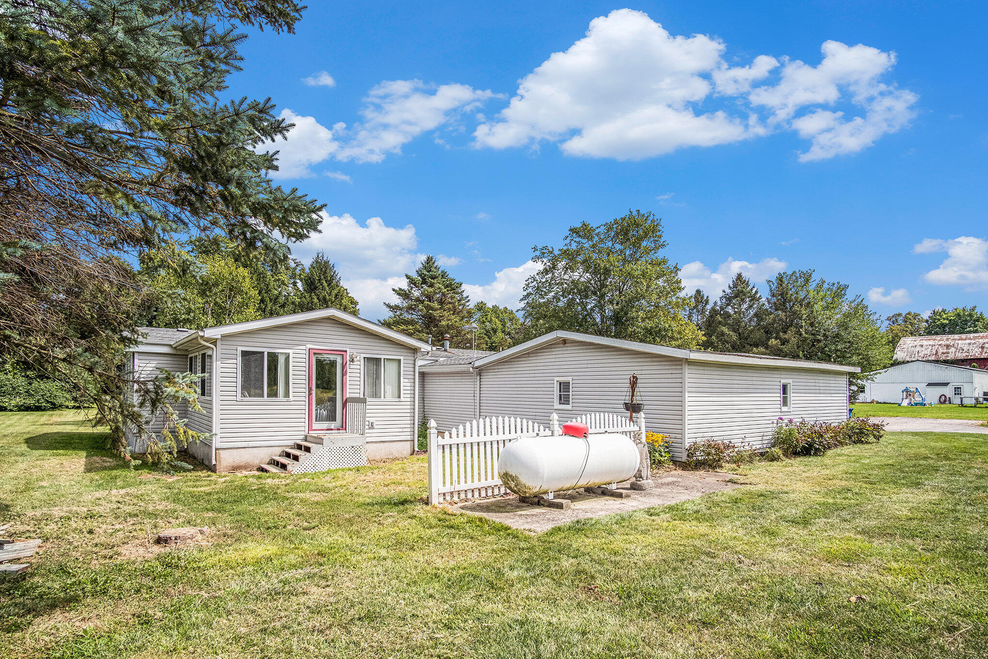 6939 Alden Nash Avenue SE