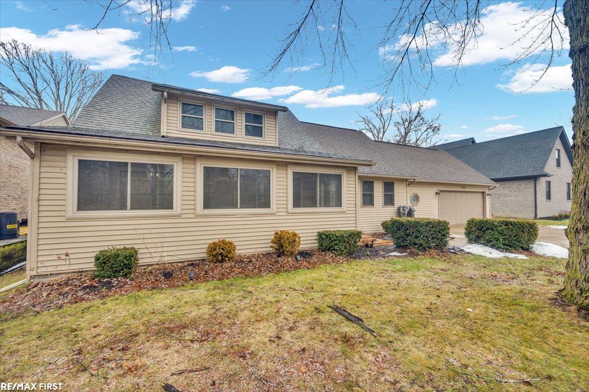 38750 Pineridge Street