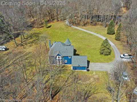 Tiny photo for 675 W Leonard Road, Addison Township, MI 48367 (MLS # 20261020153)