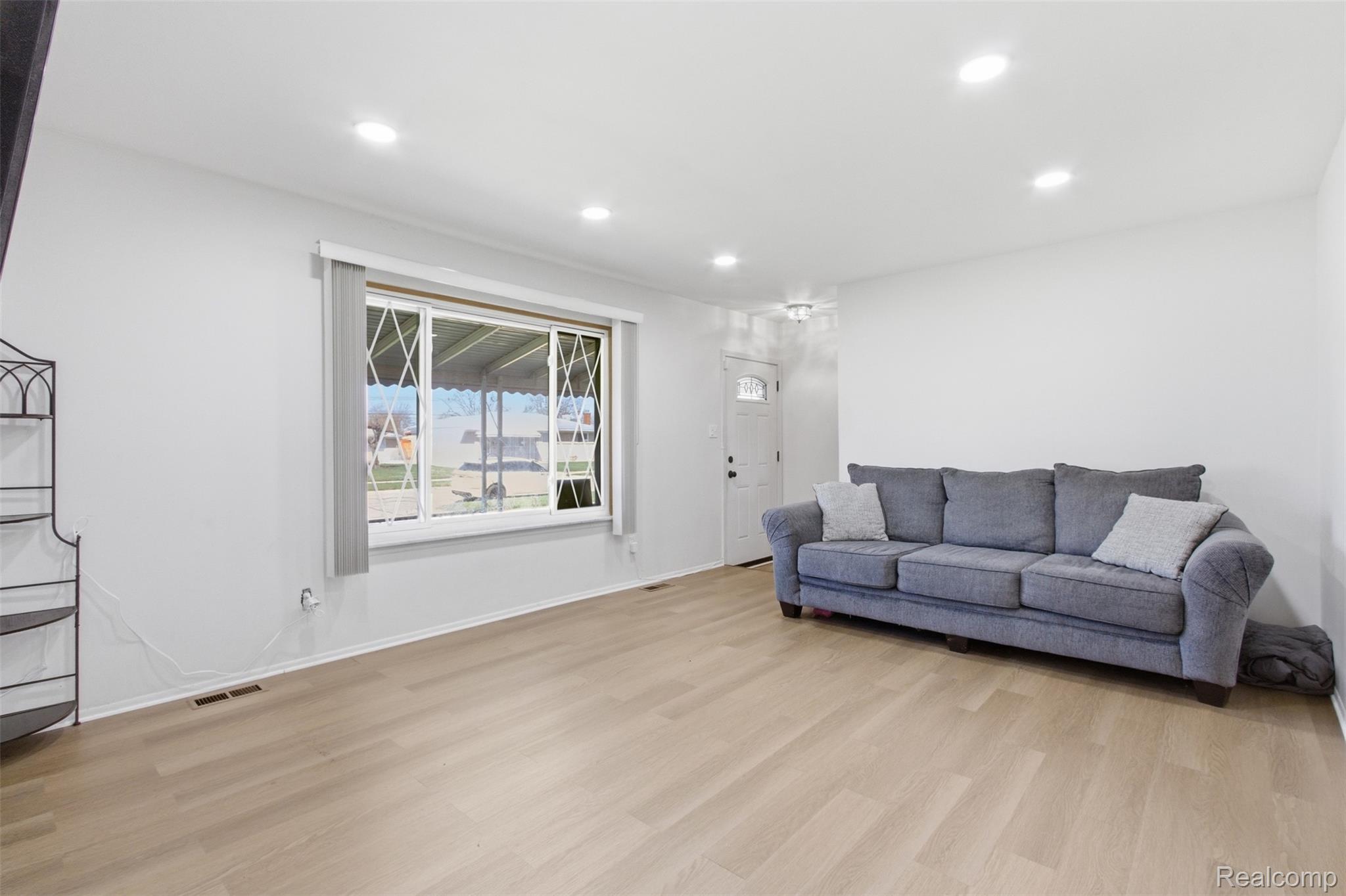 27314 Pleasant Drive